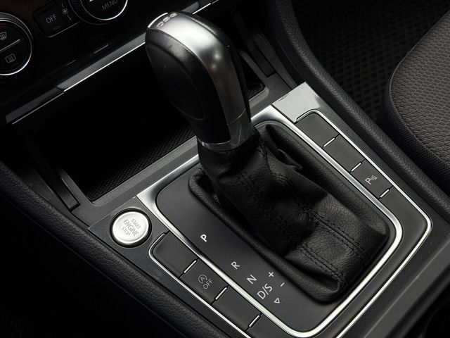 VOLKSWAGEN福斯 GOLF  第21張相片