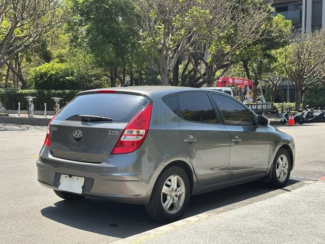 HYUNDAI現代 I30  第4張相片