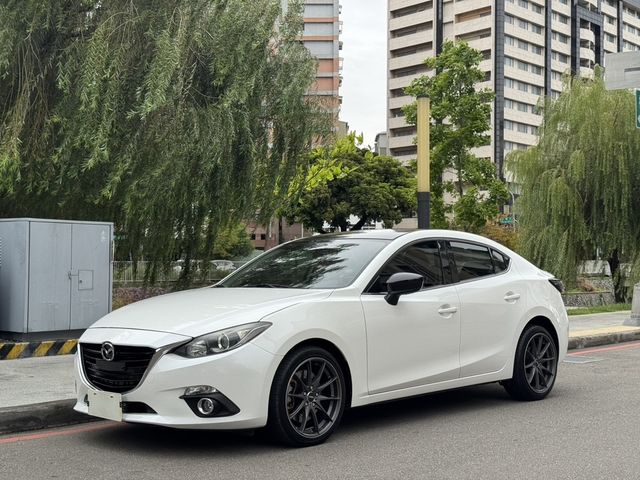 MAZDA馬自達 MAZDA 3  第1張相片