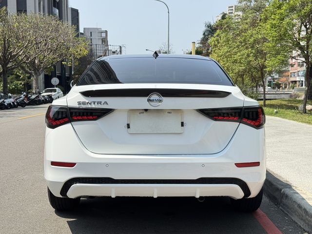 NISSAN日產 SENTRA  第5張相片