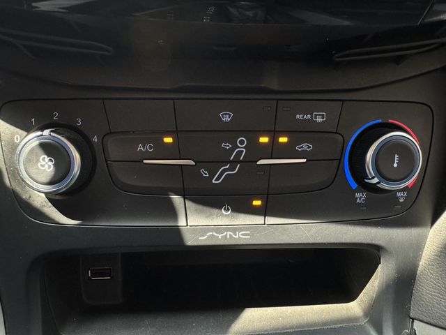 FORD福特 FOCUS  第10張相片