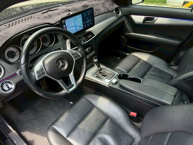M-BENZ賓士 C250  第12張相片