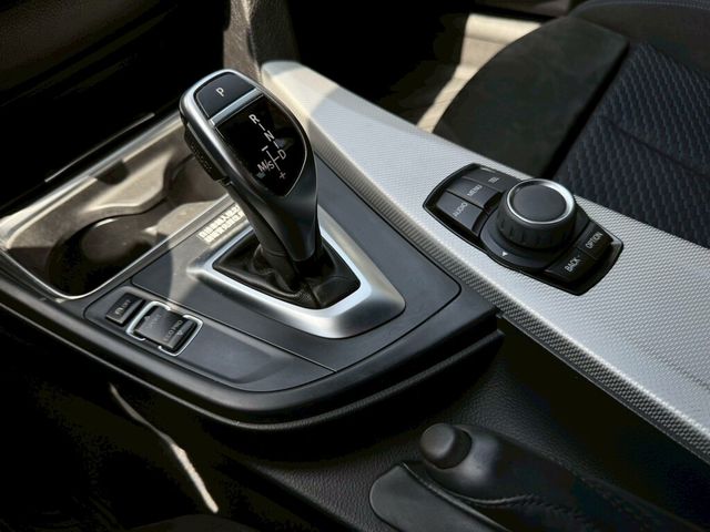 BMW寶馬 320I M SPORT  第12張相片