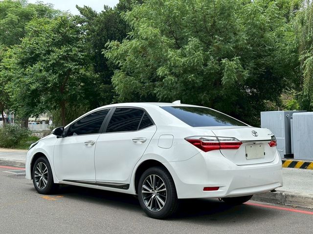 TOYOTA豐田 ALTIS  第6張相片