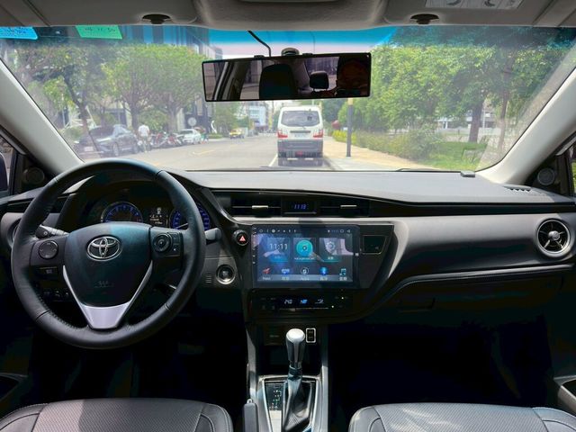 TOYOTA豐田 ALTIS  第15張相片