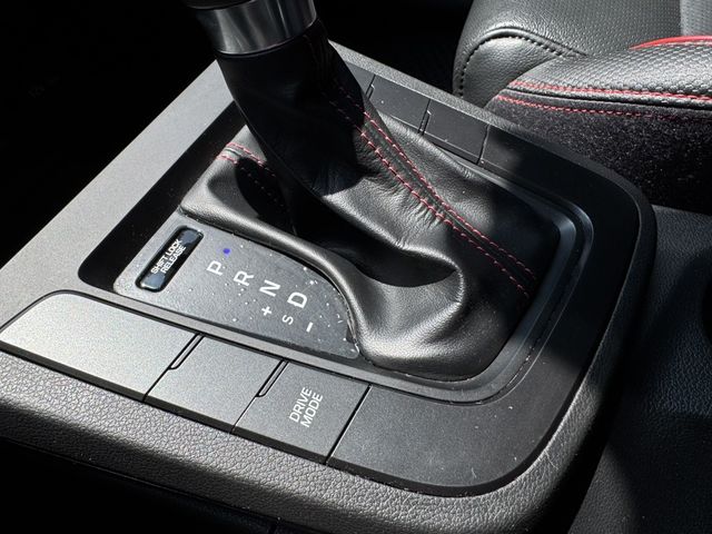 HYUNDAI現代 ELANTRA  第12張相片
