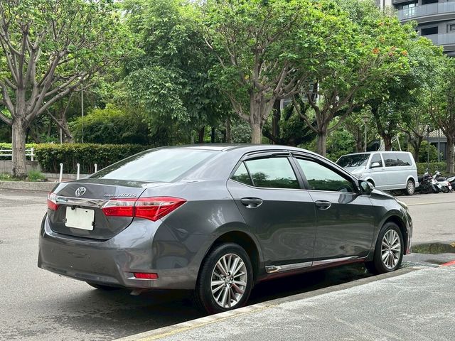 TOYOTA豐田 ALTIS  第4張相片