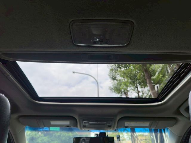 TOYOTA豐田 ALTIS  第17張相片