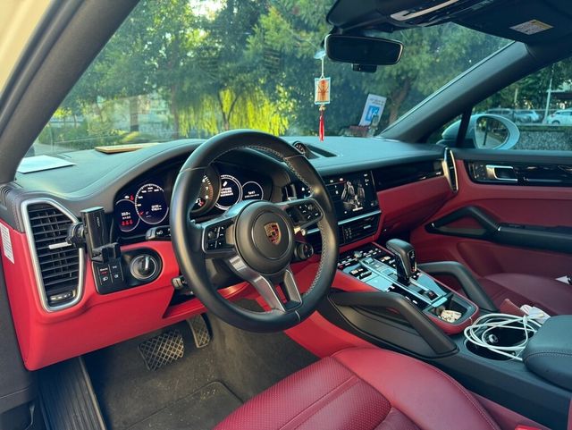 PORSCHE保時捷 CAYENNE  第9張相片