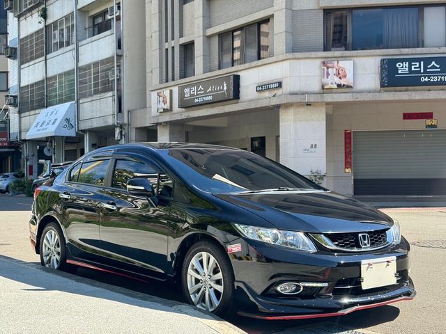 HONDA本田 CIVIC  第3張相片