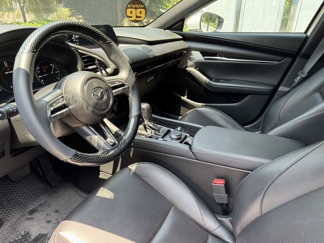 MAZDA馬自達 MAZDA 3  第8張相片