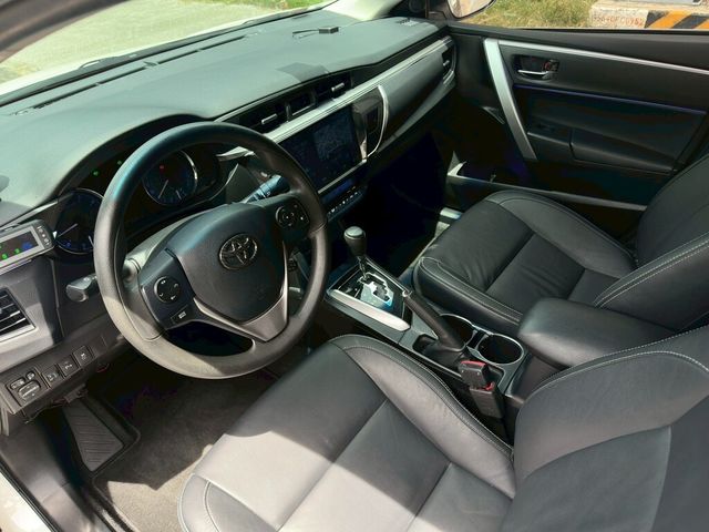 TOYOTA豐田 ALTIS  第9張相片