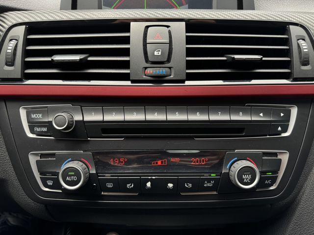 BMW寶馬 320I SPORT LINE  第11張相片