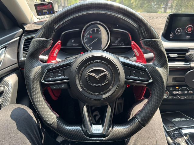 MAZDA馬自達 MAZDA 3  第9張相片