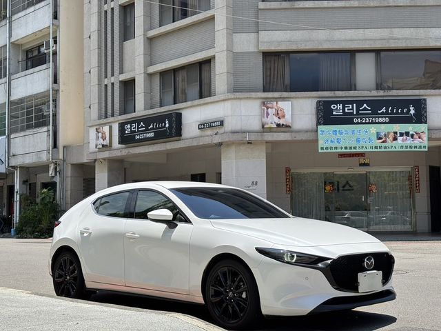 MAZDA馬自達 MAZDA 3  第3張相片