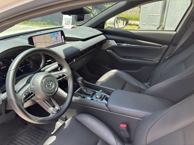 MAZDA馬自達 MAZDA 3  第8張相片