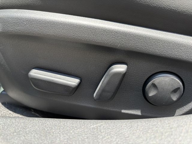 MAZDA馬自達 MAZDA 3  第16張相片