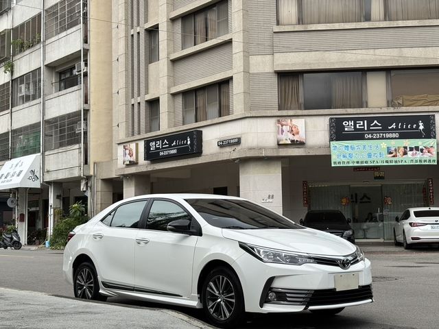 TOYOTA豐田 ALTIS  第3張相片