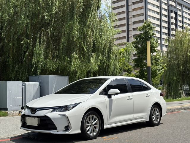 TOYOTA豐田 ALTIS  第1張相片