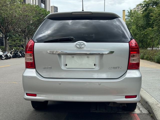 TOYOTA豐田 WISH  第5張相片