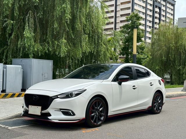 MAZDA馬自達 MAZDA 3  第1張相片