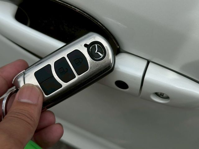 MAZDA馬自達 MAZDA 3  第7張相片