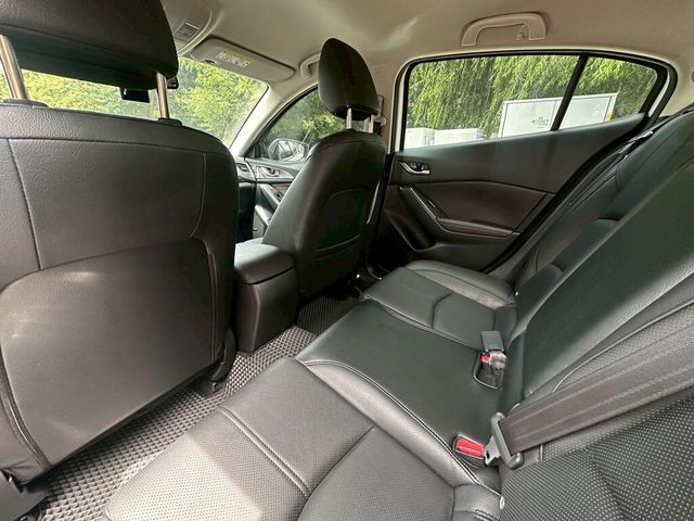 MAZDA馬自達 MAZDA 3  第18張相片