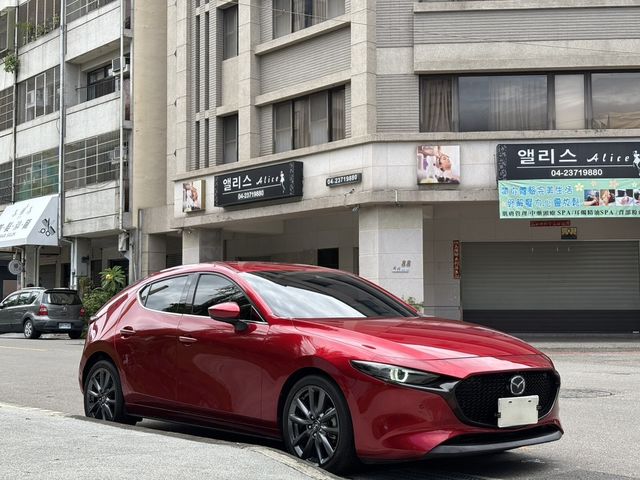 MAZDA馬自達 MAZDA 3  第3張相片