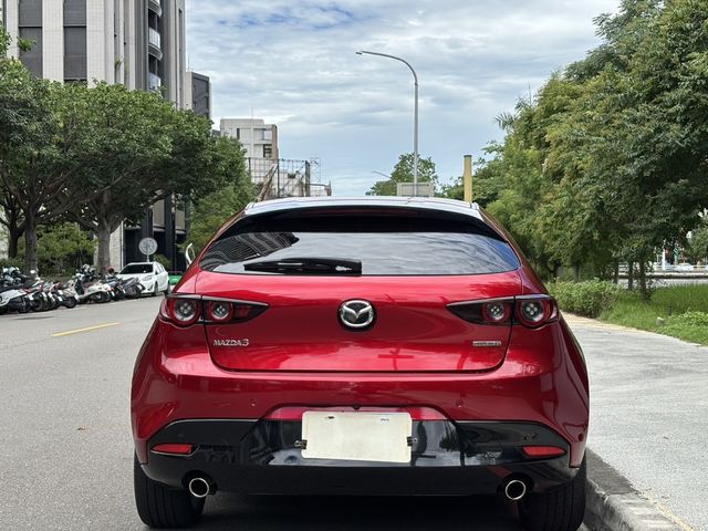 MAZDA馬自達 MAZDA 3  第5張相片