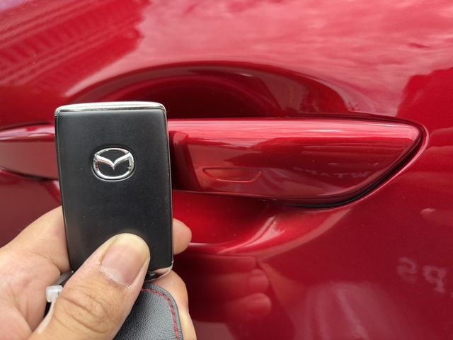 MAZDA馬自達 MAZDA 3  第16張相片