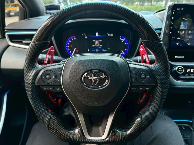 TOYOTA豐田 AURIS  第10張相片