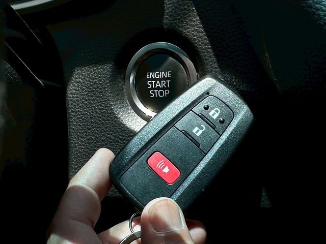 TOYOTA豐田 AURIS  第11張相片