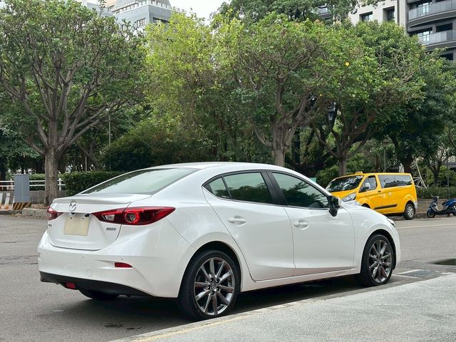 MAZDA馬自達 MAZDA 3  第4張相片