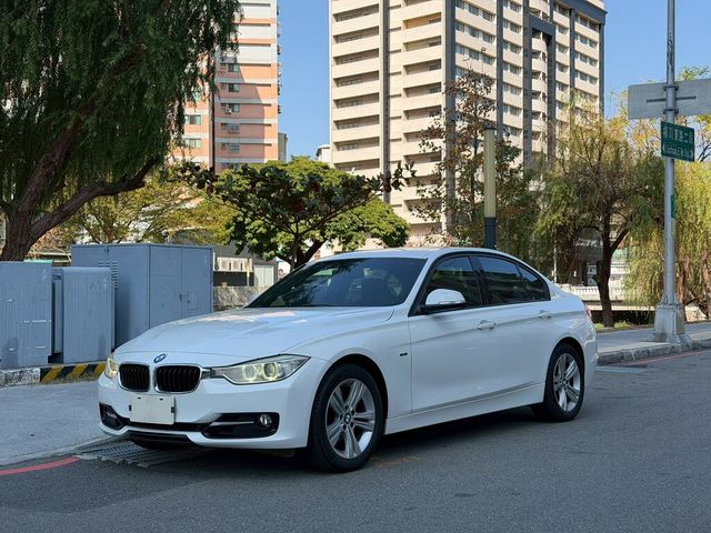 BMW寶馬 320I  第1張相片