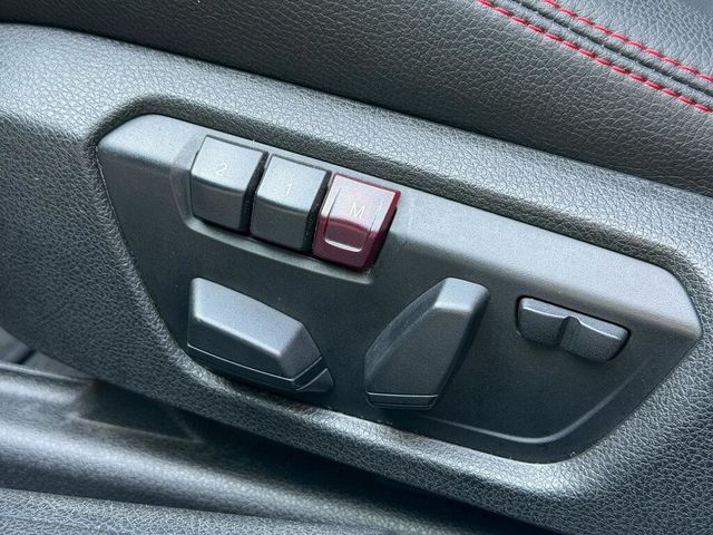 BMW寶馬 320I  第13張相片