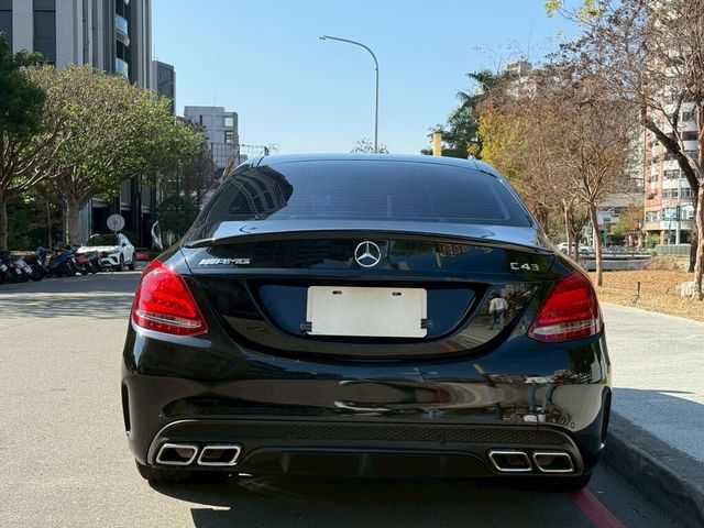 M-BENZ賓士 C300  第5張相片