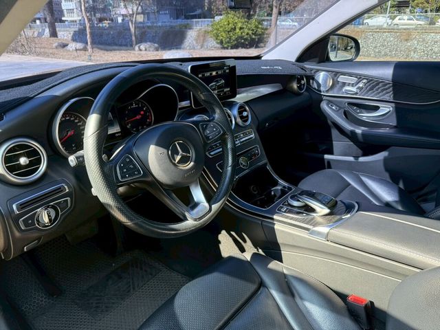 M-BENZ賓士 C300  第7張相片