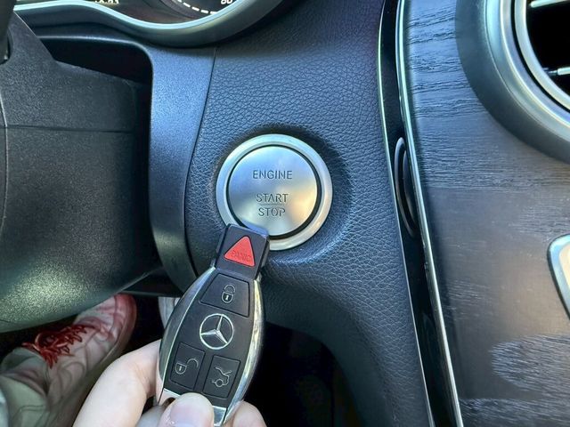 M-BENZ賓士 C300  第15張相片