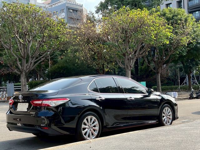 TOYOTA豐田 CAMRY HYBRID  第4張相片
