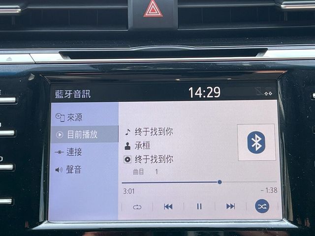 TOYOTA豐田 CAMRY HYBRID  第12張相片