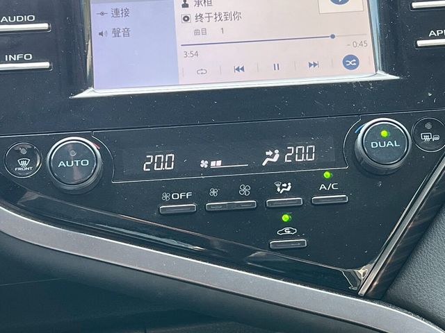 TOYOTA豐田 CAMRY HYBRID  第13張相片