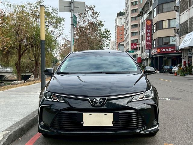 TOYOTA豐田 ALTIS  第2張相片
