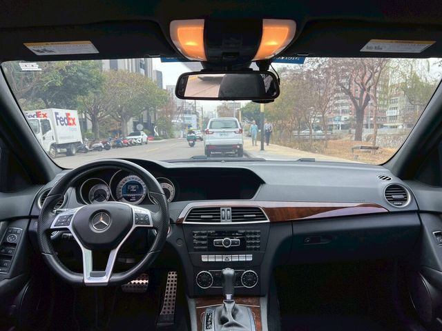 M-BENZ賓士 C250  第7張相片