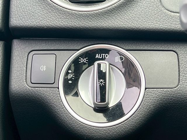 M-BENZ賓士 C250  第13張相片