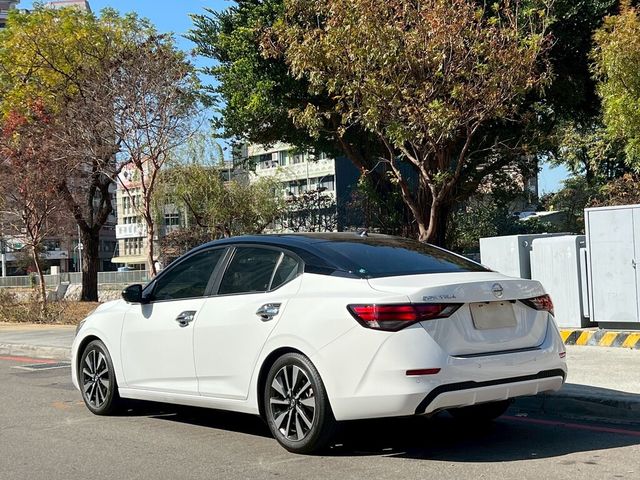 NISSAN日產 SENTRA  第6張相片