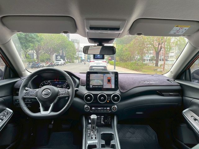 NISSAN日產 SENTRA  第7張相片