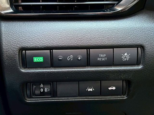 NISSAN日產 SENTRA  第16張相片