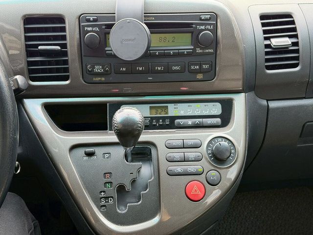 TOYOTA豐田 WISH  第13張相片