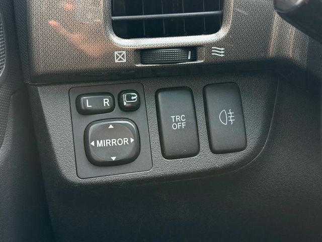 TOYOTA豐田 WISH  第14張相片