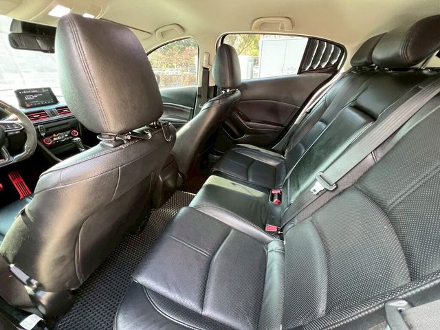 MAZDA馬自達 MAZDA 3  第9張相片